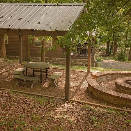 Nana Cabin Tiny Log Home Comfort In Rustic Bliss Chattanooga Extérieur photo